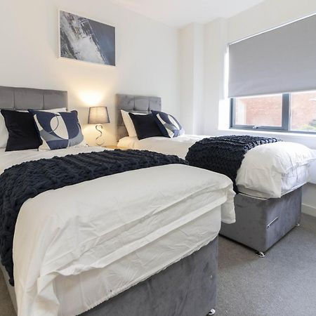 Linacre 11 - Modern 2 Bed Behind The Cathedral With Free Parking And Fast Wifi Lejlighed Exeter Eksteriør billede