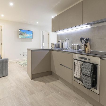 Linacre 11 - Modern 2 Bed Behind The Cathedral With Free Parking And Fast Wifi Lejlighed Exeter Eksteriør billede