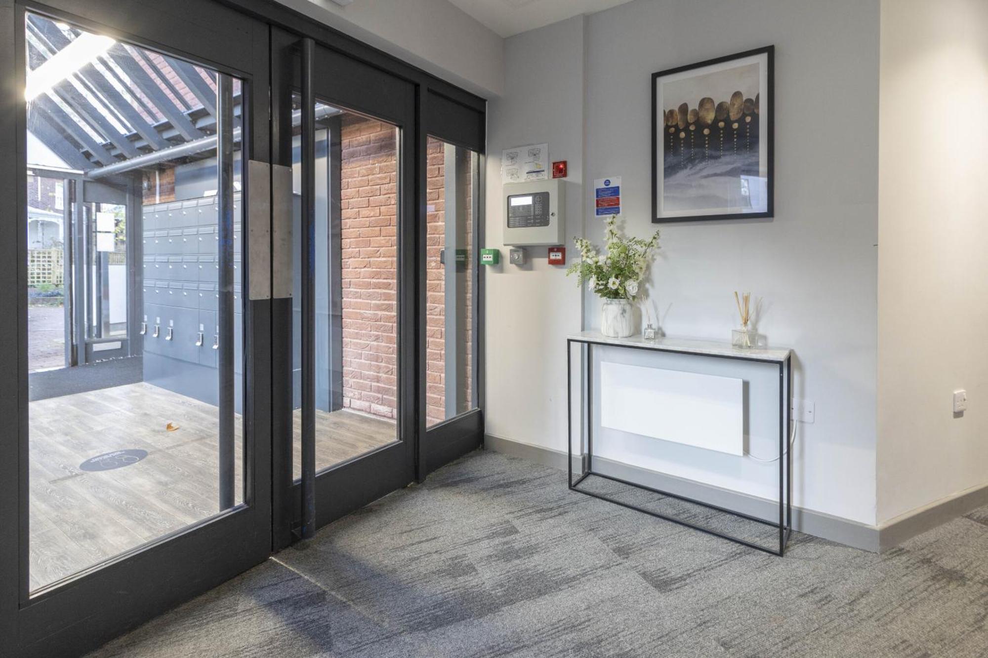 Linacre 11 - Modern 2 Bed Behind The Cathedral With Free Parking And Fast Wifi Lejlighed Exeter Eksteriør billede